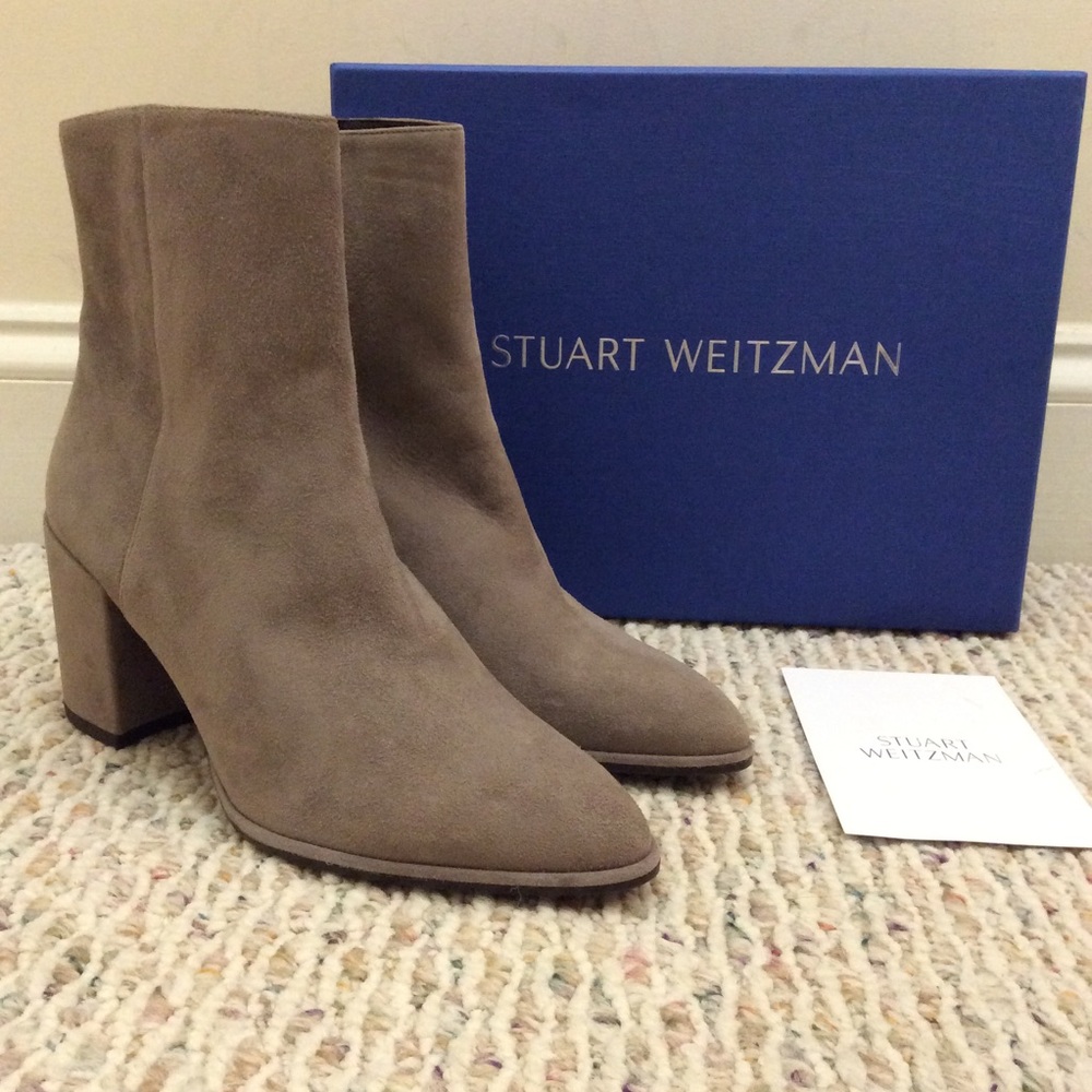 🆕 STUART WEITZMAN gray taupe suede ankle boots - Picture 2 of 8